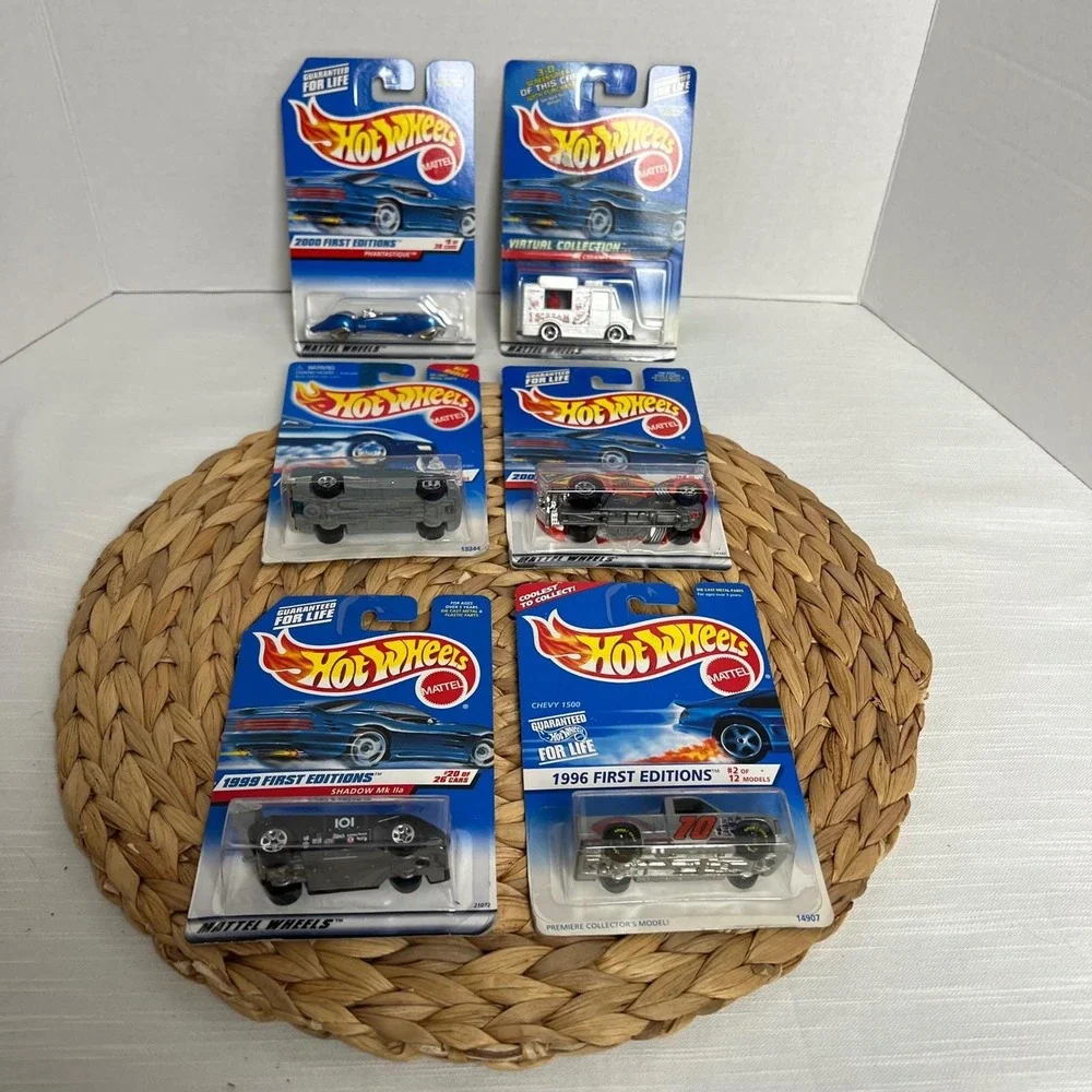Hot Wheels Vintage Lot 6 Cars 1995-2000 First Editions Chevy 1500 Dodge Ram 1500